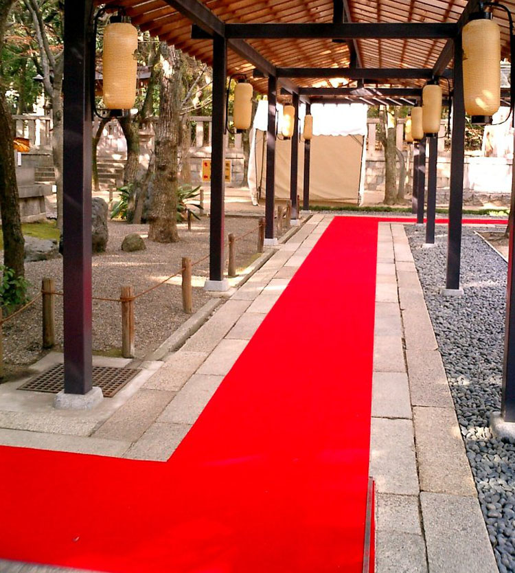 Red_carpet.jpg